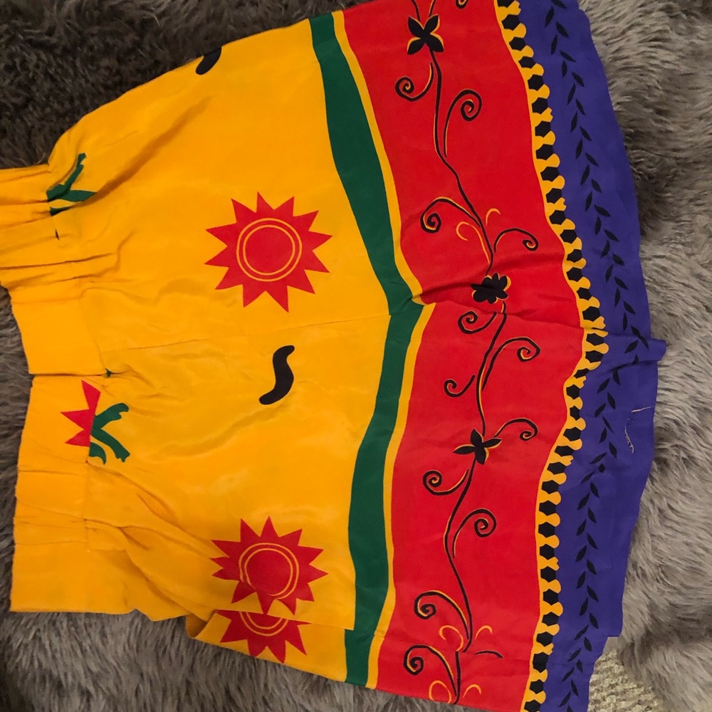 Retro shorts - Picture 3 of 3